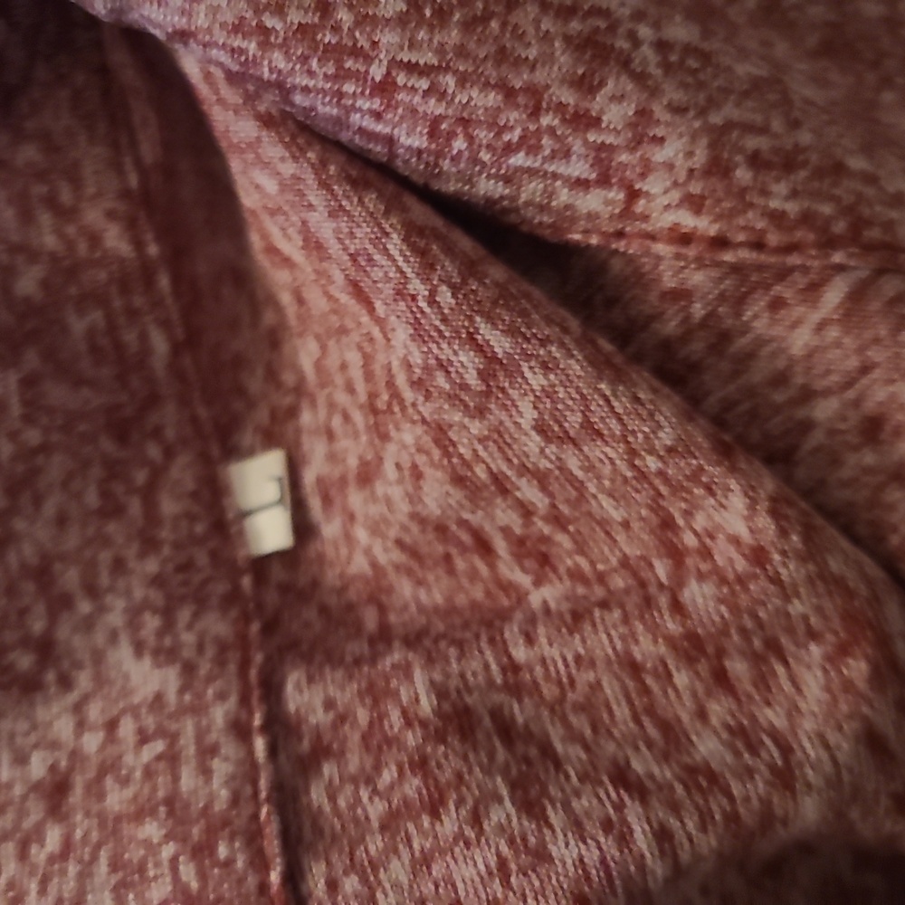 Women's Heathered Burgundy Quarter-Zip Top - Picture 5 of 6